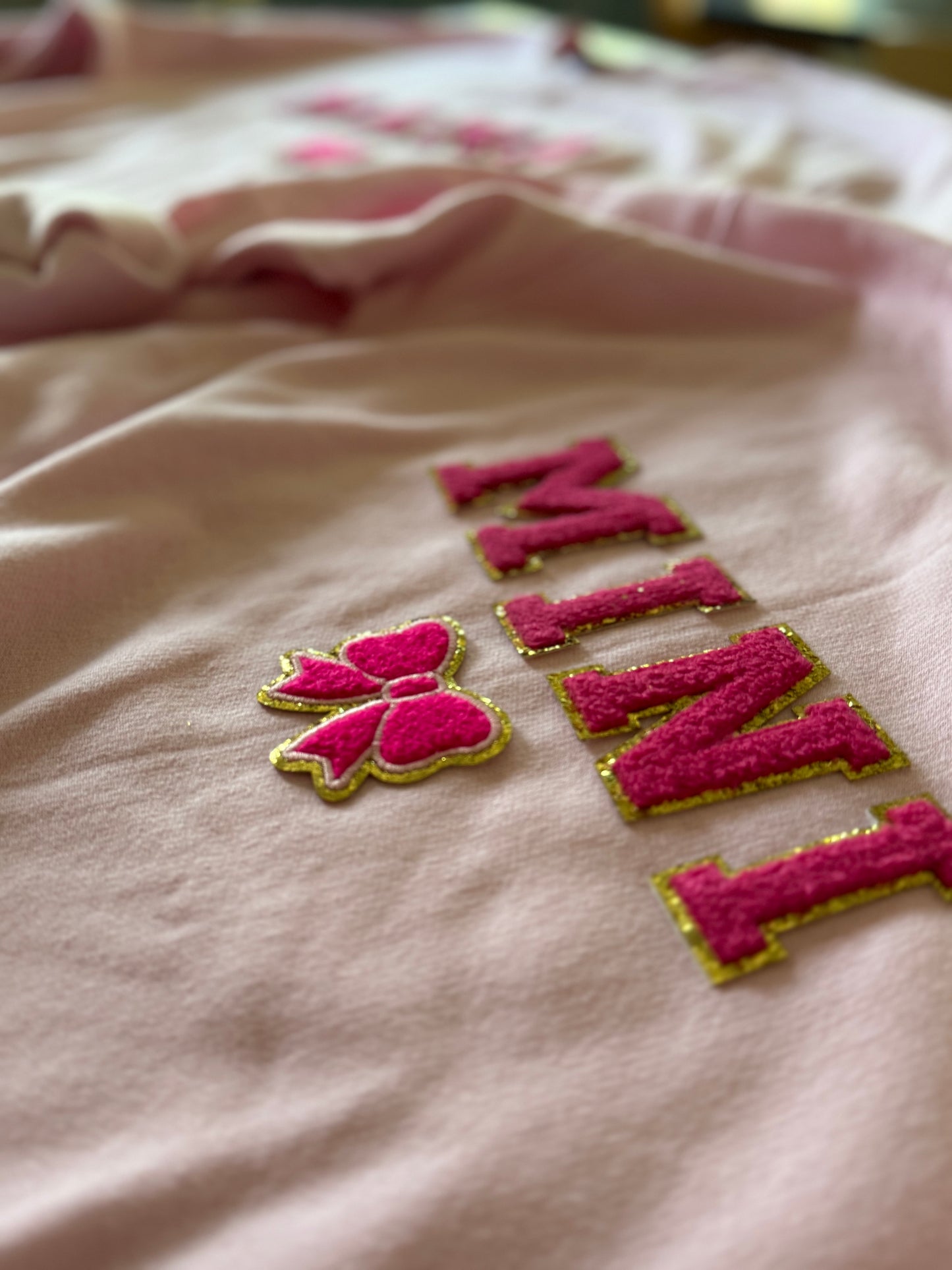 Mama Valentine Sweatshirt – Mommy Size