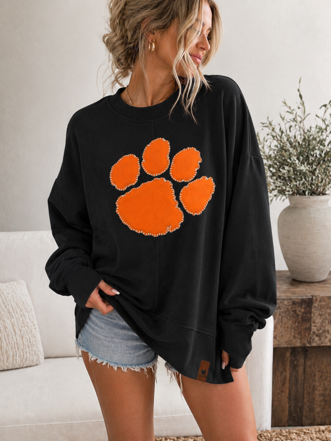 Pleasant Threads™ Clemson Heritage Sweatshirt ⭐⭐⭐⭐⭐