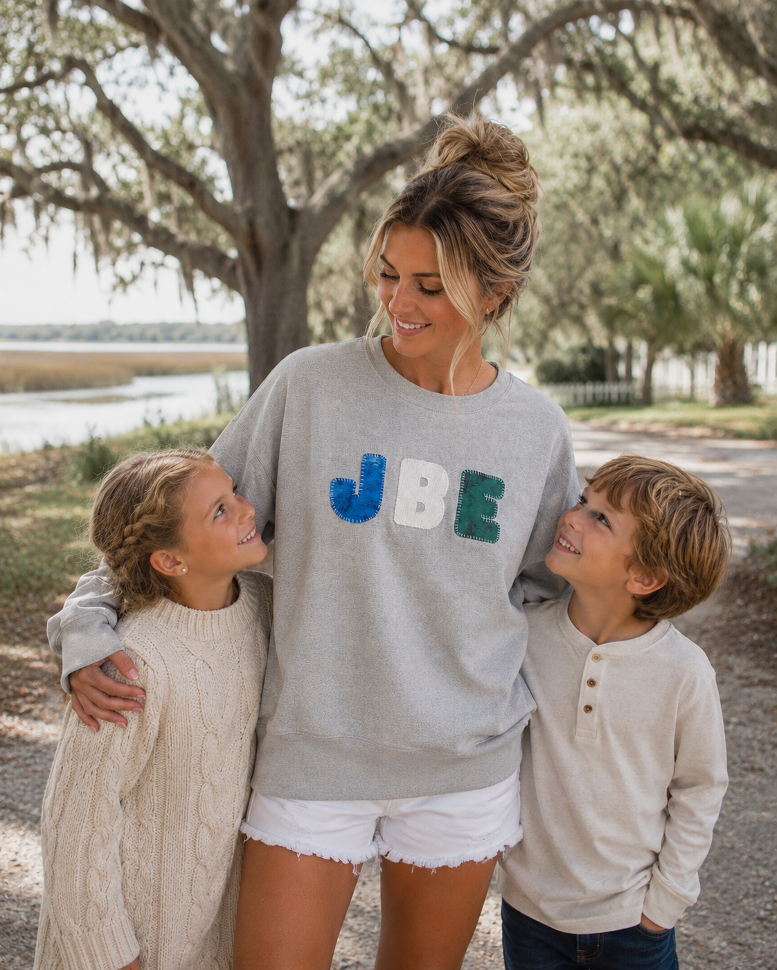 James B. Edwards Classic Heavyweight Heritage Blanket Stitch Sweatshirt